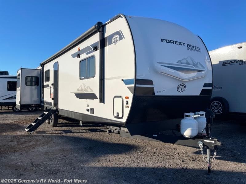 New 2025 Forest River Grand Surveyor 275FKBS available in Fort Myers, Florida