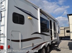 Used 2011 Keystone Montana Mountaineer 295RKD available in Smyrna, Delaware