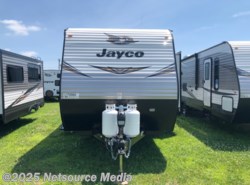 New 2020 Jayco Jay Flight 32TSBH available in Smyrna, Delaware