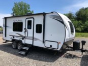 2021 Palomino Solaire 202RB