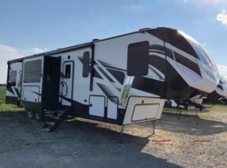 New 2022 Dutchmen Voltage 3845 available in Bunker Hill, Indiana