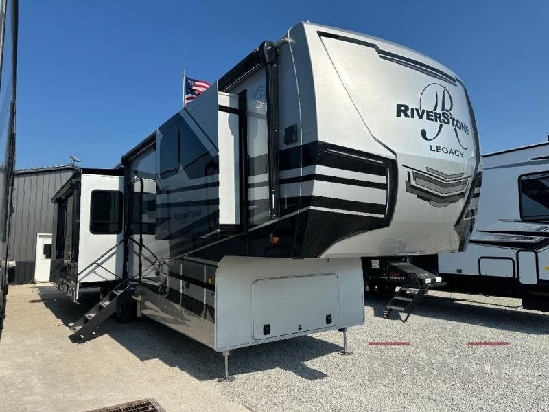 New 2025 Forest River RiverStone 442MC available in Bunker Hill, Indiana