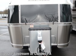 New 2020 Airstream Globetrotter 27FB available in Duncansville, Pennsylvania
