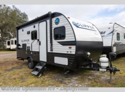 Used 2020 Coachmen Clipper Ultra-Lite 17BH available in Zephyrhills, Florida
