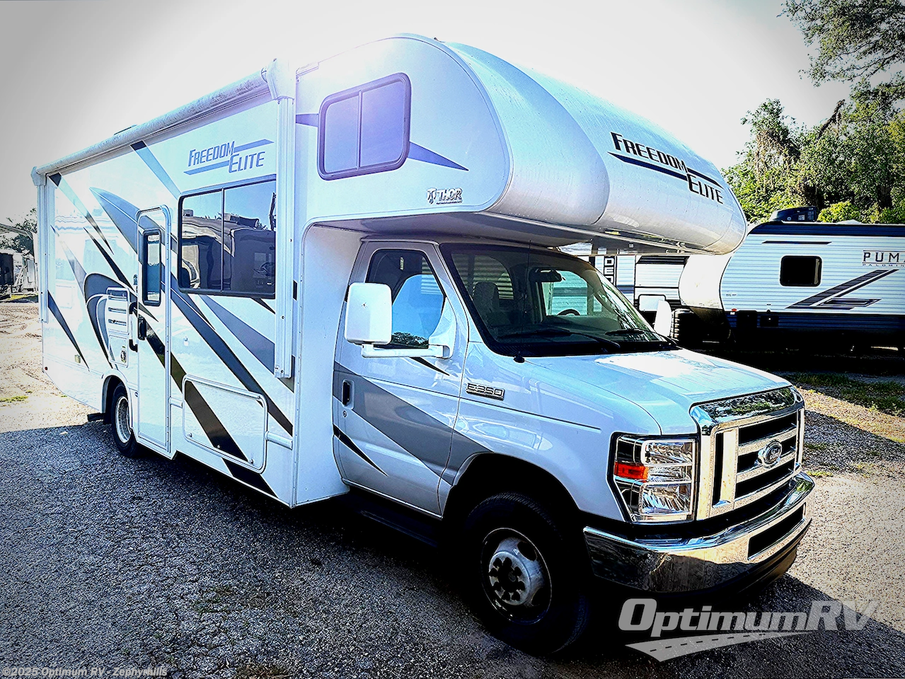 Used 2022 Thor FREEDOM ELITE 26HE available in Zephyrhills, Florida