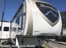 New 2019 Highland Ridge Mesa Ridge 374BHS available in Bushnell, Florida