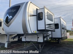 New 2019 Highland Ridge Mesa Ridge 376FBH available in Bushnell, Florida