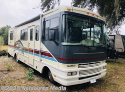 Used 1997 Fleetwood Flair 31 available in Bushnell, Florida