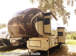 Used 2014 Jayco Eagle 375BHFS available in Bushnell, Florida