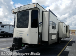 Used 2019 Keystone Residence 40RDEN available in Bushnell, Florida