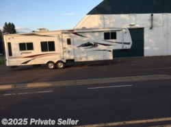 Used 2004 Keystone Everest available in Ironwood, Michigan