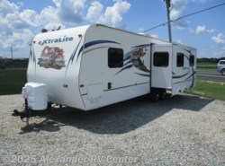 Used 2012 Forest River Wildcat eXtraLite 272RLX available in Clayton, Delaware