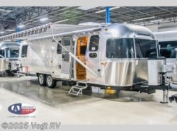 New 2019 Airstream Classic 30RB Twin available in Fort Worth, Texas