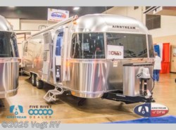 New 2019 Airstream International Signature 30RB Twin available in Fort Worth, Texas