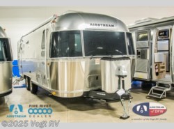 New 2019 Airstream Flying Cloud 25FB available in Fort Worth, Texas