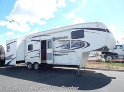 Used 2010 Keystone Montana 3150RL available in Clovis, California