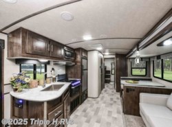 New 2019 Cruiser RV MPG Ultra-Lite 2200 RB available in Haleyville, Alabama
