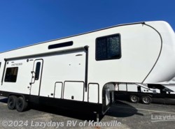 Used 2020 Genesis Supreme Supreme 34GSXL available in Knoxville, Tennessee