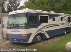 Used 2000 Monaco RV Windsor 330HP available in Finger, Tennessee