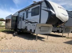 Used 2019 Dutchmen Aerolite Astoria 3273MBF available in Clifton, Texas