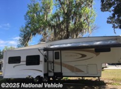 Used 2006 Nu-Wa Hitchhiker Hitch Hiker II 34.5RLTG available in Leesburg, Florida