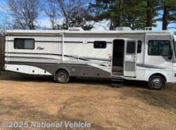 Used 2006 Fleetwood Flair 33R available in Finley, Oklahoma
