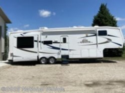 Used 2010 CrossRoads Kingston 35SB available in Onawa, Iowa