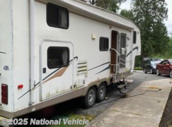 Used 2004 Fleetwood Advantage 265BHS available in Everett, Washington