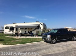 Used 2018 Palomino Columbus Compass 377MBC available in Buda, Texas