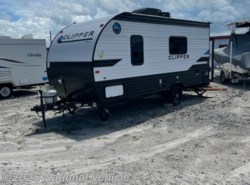 Used 2021 Coachmen Clipper Ultra-Lite 17FQ available in Hobe Sound, Florida
