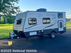Used 2017 Coachmen Clipper 17BH available in Eureka, Missouri