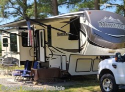 Used 2016 Keystone Montana 3611RL available in Farmville, Virginia