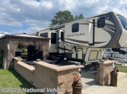 Used 2017 Keystone Montana 3820FK available in Barnesville, Ohio