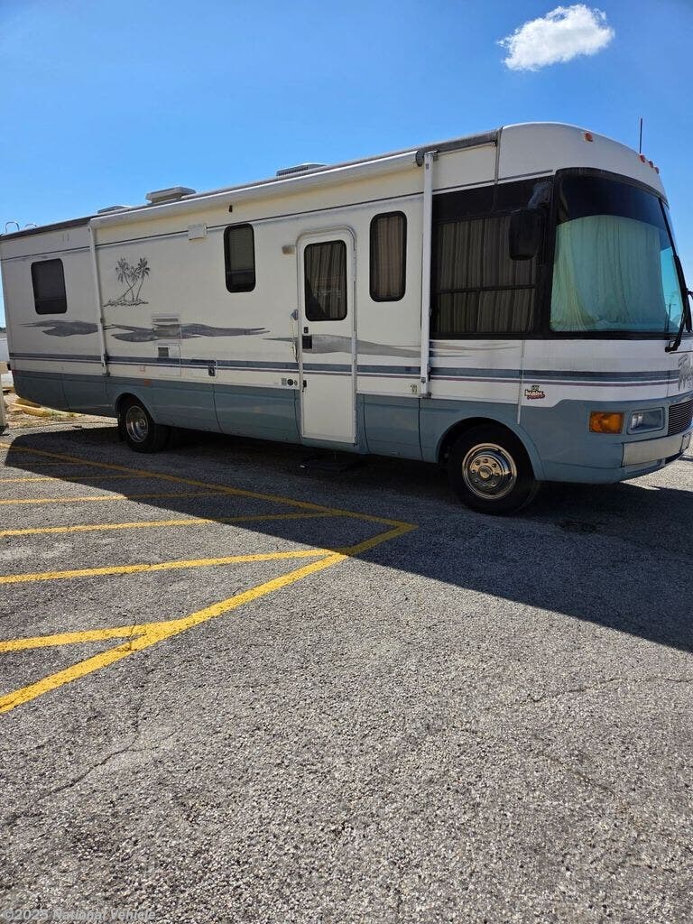 Used 1999 National RV Tropi-Cal 6330 available in San Antonio, Texas