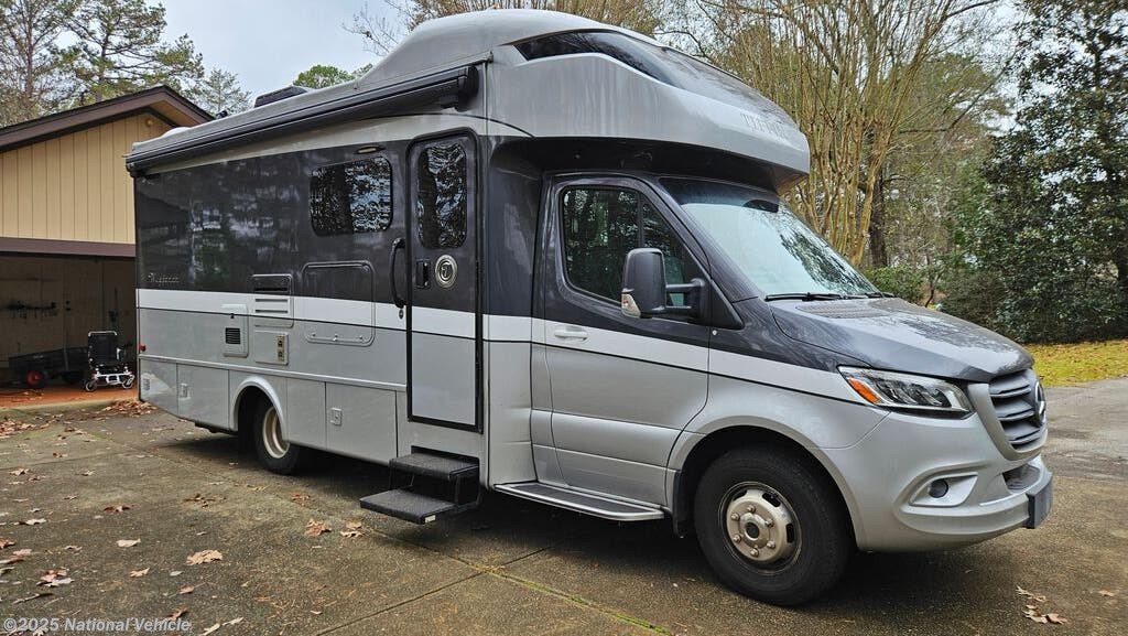 Used 2020 Tiffin Wayfarer 25RW available in Seneca, South Carolina