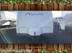 Used 2003 Western RV Alpenlite 28RL available in Deland, Florida
