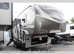 New 2019 Keystone Laredo Super Lite 255SRL available in Bath, Pennsylvania