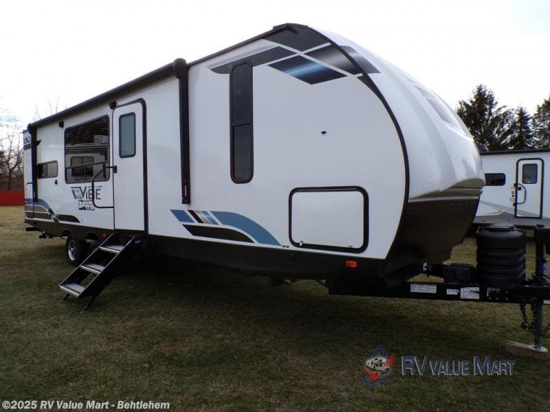 Used 2023 Forest River Vibe 26RK available in Bath, Pennsylvania