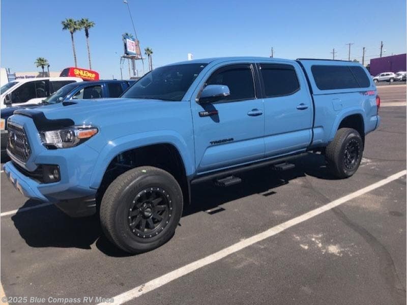 New 2008 A.R.E. Truck Caps 02-08 RAM LONG BED 8' SILVER ARE CAB HI available in Mesa, Arizona