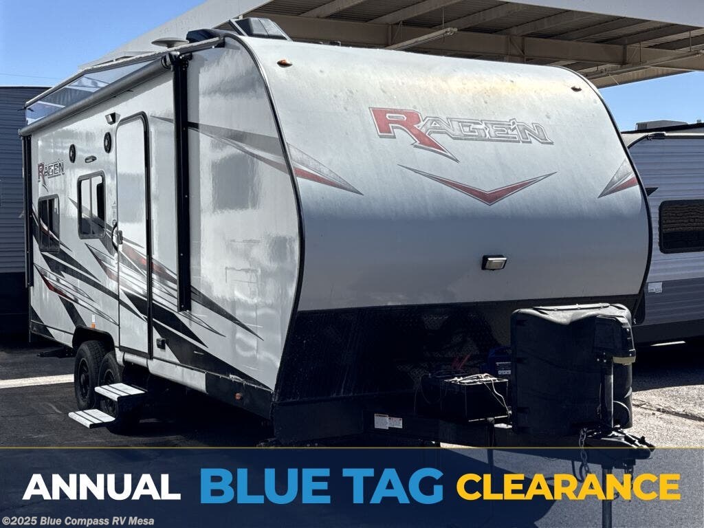 Used 2021 Pacific Coachworks Rage'n 1915LE available in Mesa, Arizona