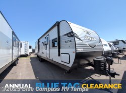 New 2025 Jayco Jay Flight SLX 321BDS available in Dover, Florida