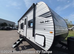 New 2025 Jayco Jay Flight SLX 225MLS available in Dover, Florida