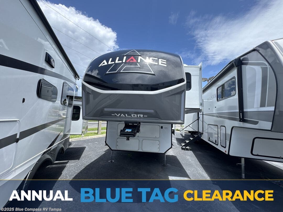 New 2025 Alliance RV Valor 40V13 available in Dover, Florida