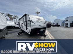 New 2025 Jayco Jay Flight SLX 225MLS available in Dover, Florida
