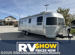 New 2026 Airstream Flying Cloud 27FB Twin available in Altoona, Iowa