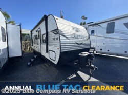 New 2025 Jayco Jay Flight SLX 261BHS available in Sarasota, Florida