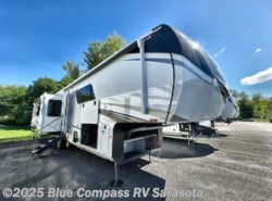 New 2026 Jayco Pinnacle 36FBTS available in Sarasota, Florida