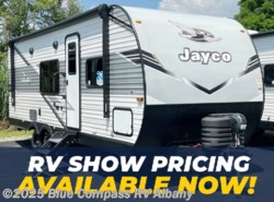 New 2025 Jayco Jay Flight SLX 225MLS available in Latham, New York