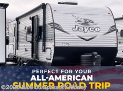 New 2025 Jayco Jay Flight SLX 321BDS available in Latham, New York