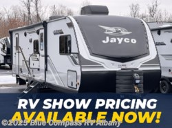 New 2025 Jayco Jay Feather 29BHB available in Latham, New York
